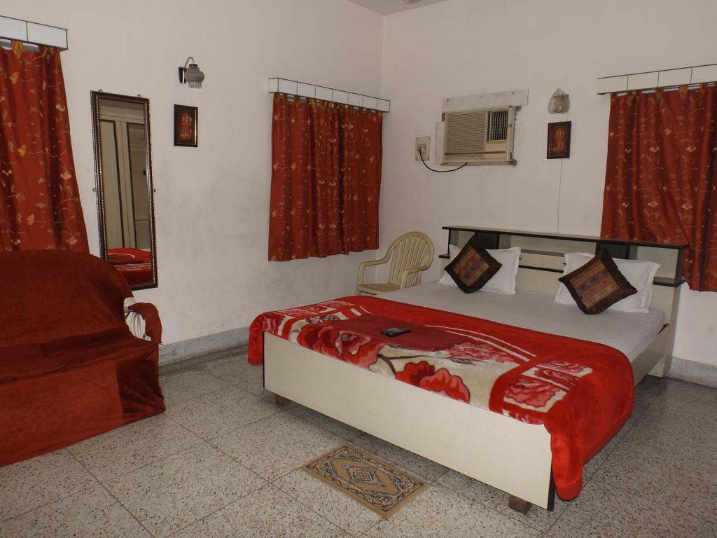 Aakash Ganga Holidays Hotel Kolkata Exterior photo